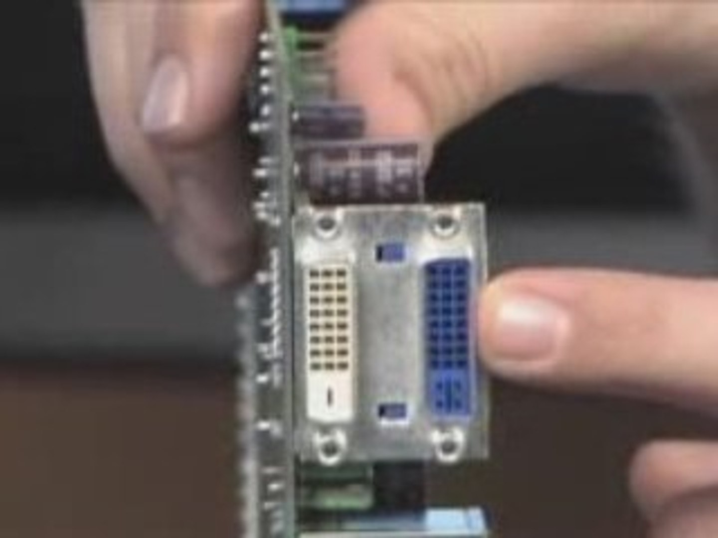 Intel DQ45CB Motherboard - video Dailymotion