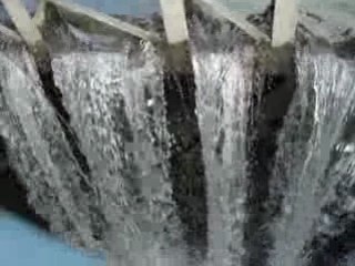 Chutes d'eau à Ronquières