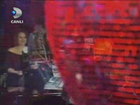 Düet .Hüsnü şenlendiri & Deniz seki - Adaletsiz seçim