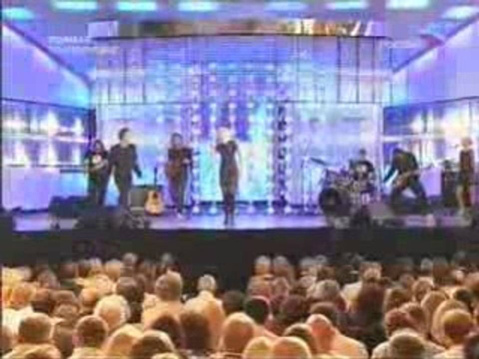 2008- RUSSE  Valeriya and  Robin Gibb(bee gees)--""Stayin  Alive ""