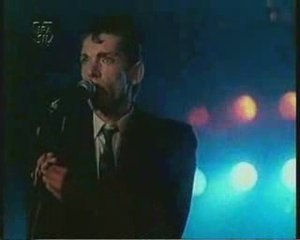 FEDERICO MOURA - ROCK ESTRELA - AMOR DESCARTABLE - EXCLUSIVO