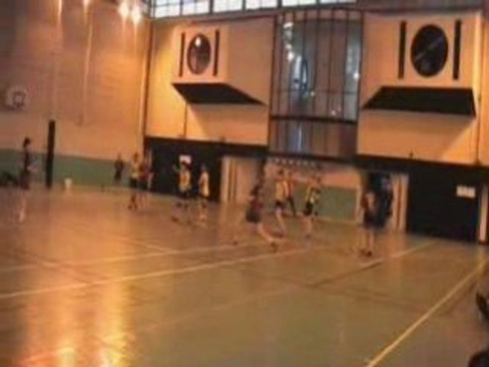 MATCH AMICAL