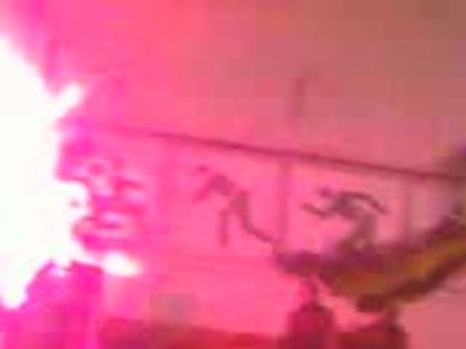 نار فى الصاله  ultras300