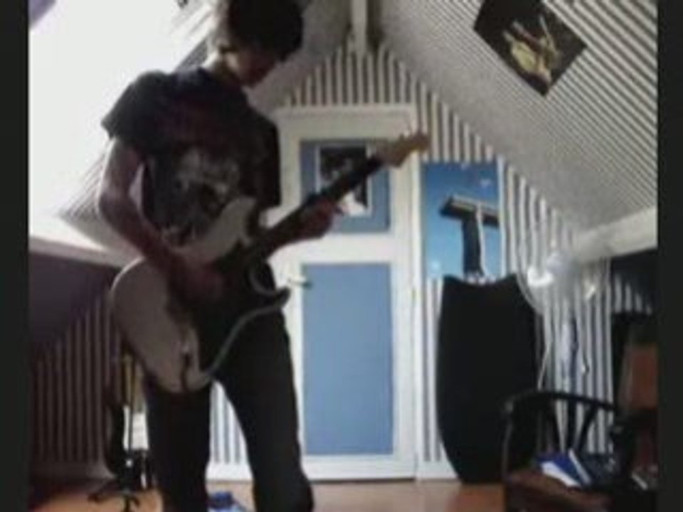 Brian - One (Metallica) joué à la guitare
