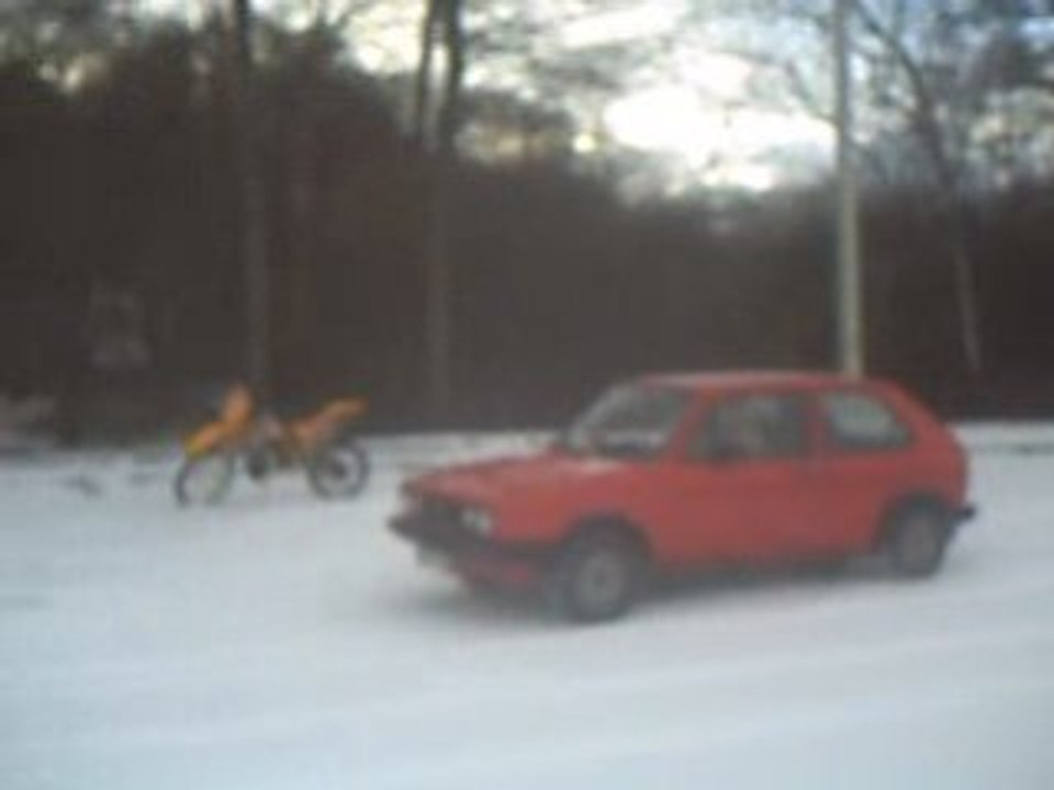 Golf 1 gti au chambon