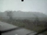 Forte averse de pluie, neige et grêle