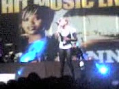 Fanny J @ Zenith de Limoges