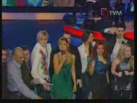 Eurovision 2009 Hadise sings Düm Tek Tek Sings in Malta