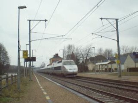 Passage du TGV 984 spécial Cherbourg Bourg-Saint-Maurice
