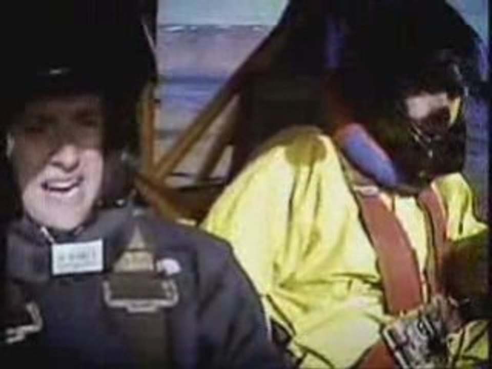 4x4 qui roule sur l'eau!