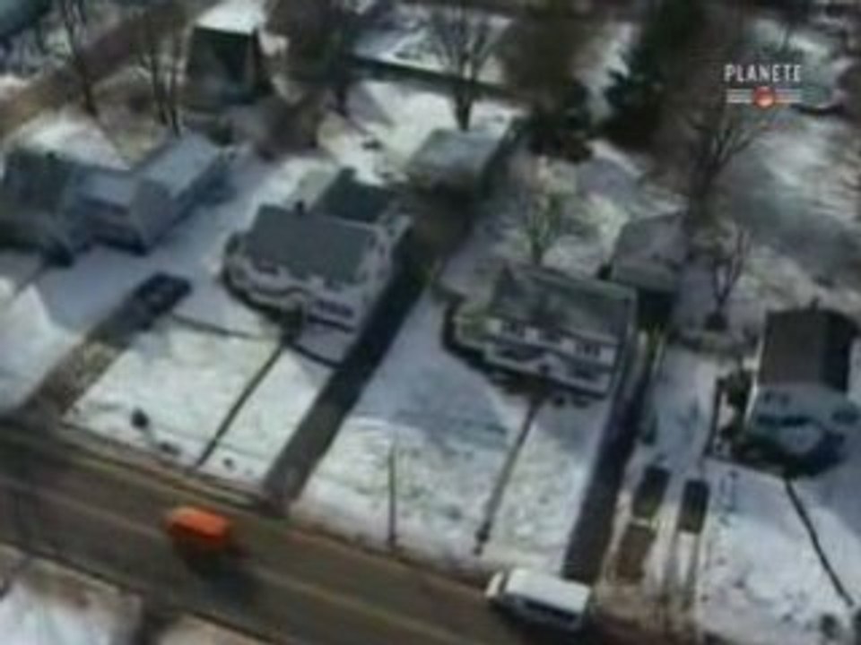 Exorcisme au salon funéraire-hantise (1/7)