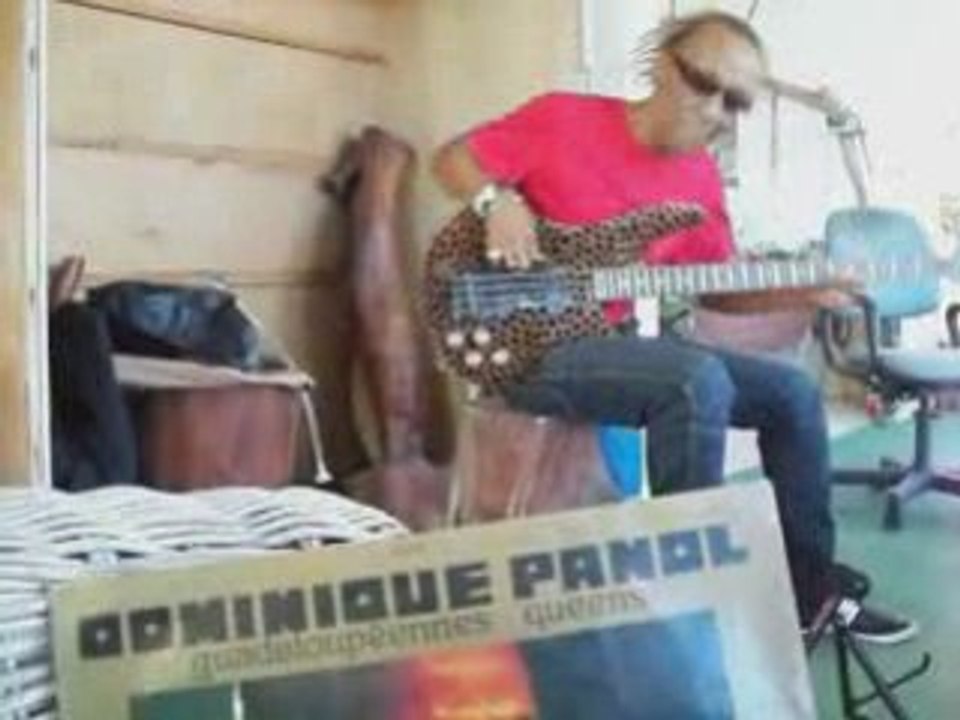 DOM BASSE