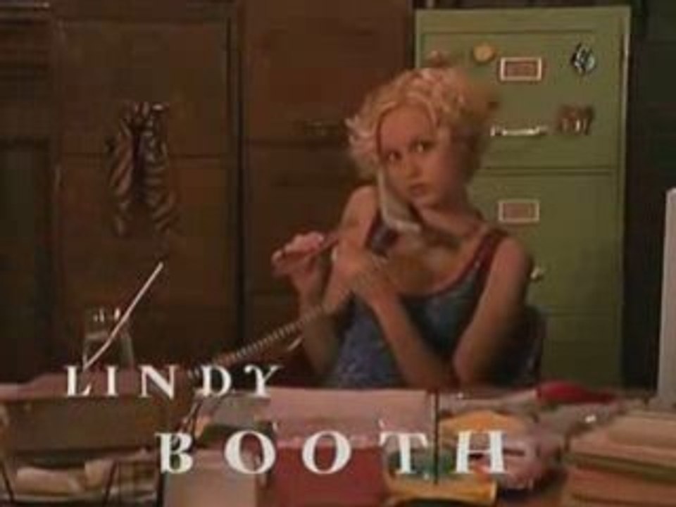 Sydney fox l' aventurière saison 2 opening