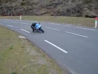 Passages 750 Gsxr avec Sliders Titanes !