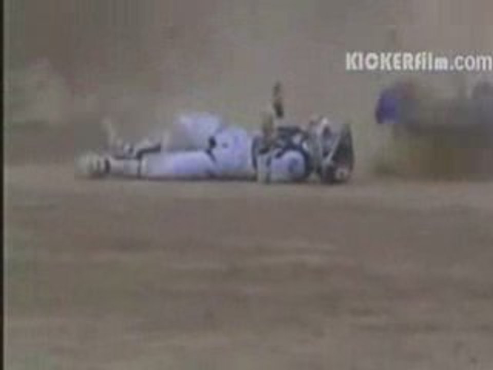 CRASH FMX