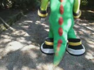 Vector the Crocodile - Walking & tail motion test #1