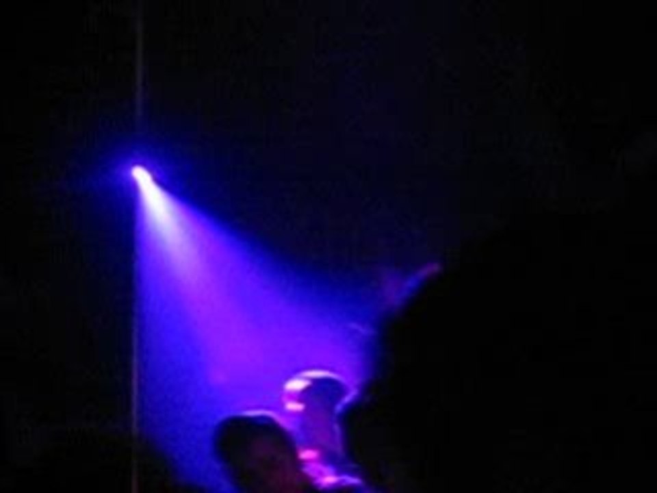 Weasel Buster @ Footwoxx