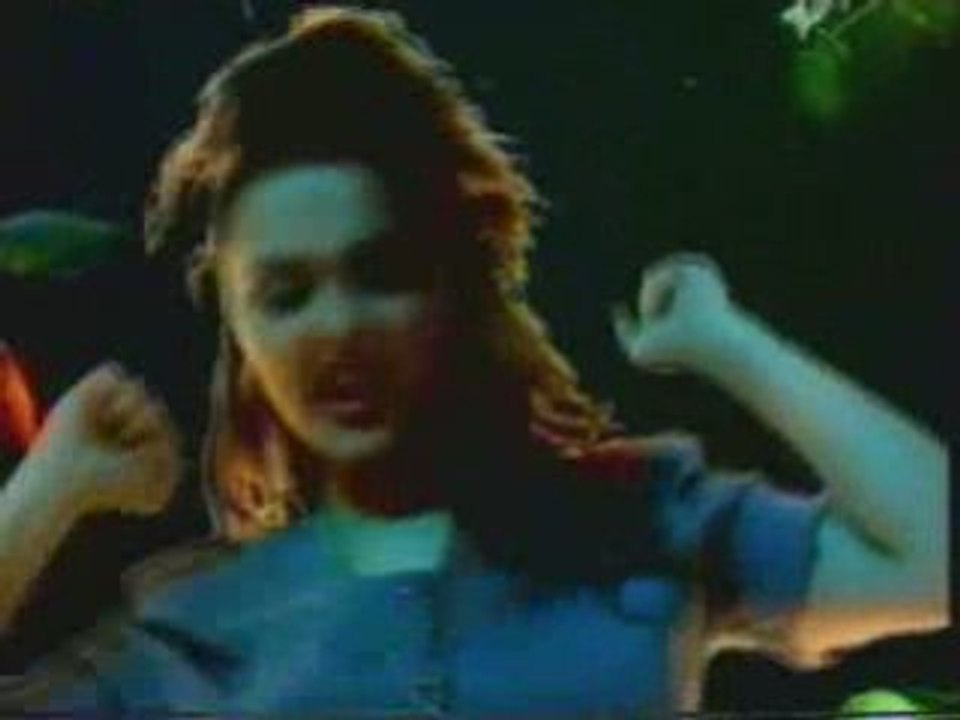 Gloria - Eh More