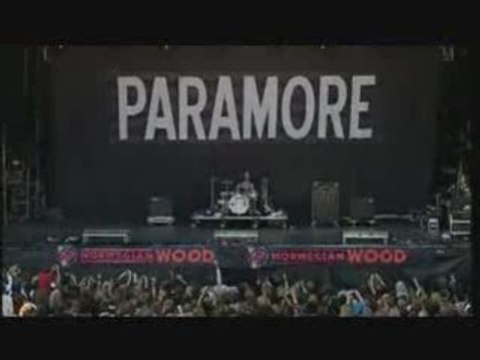Paramore - Let The Flames Begin (Norwegian Wood 2008)