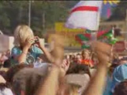 The Raconteurs - Steady as she goes [Live@Glastonbury '08]