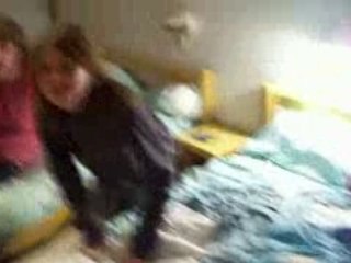 Au ski partouze entre filles