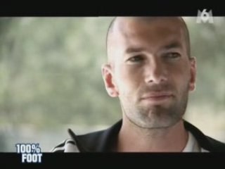Zidane raconte une blague lol
