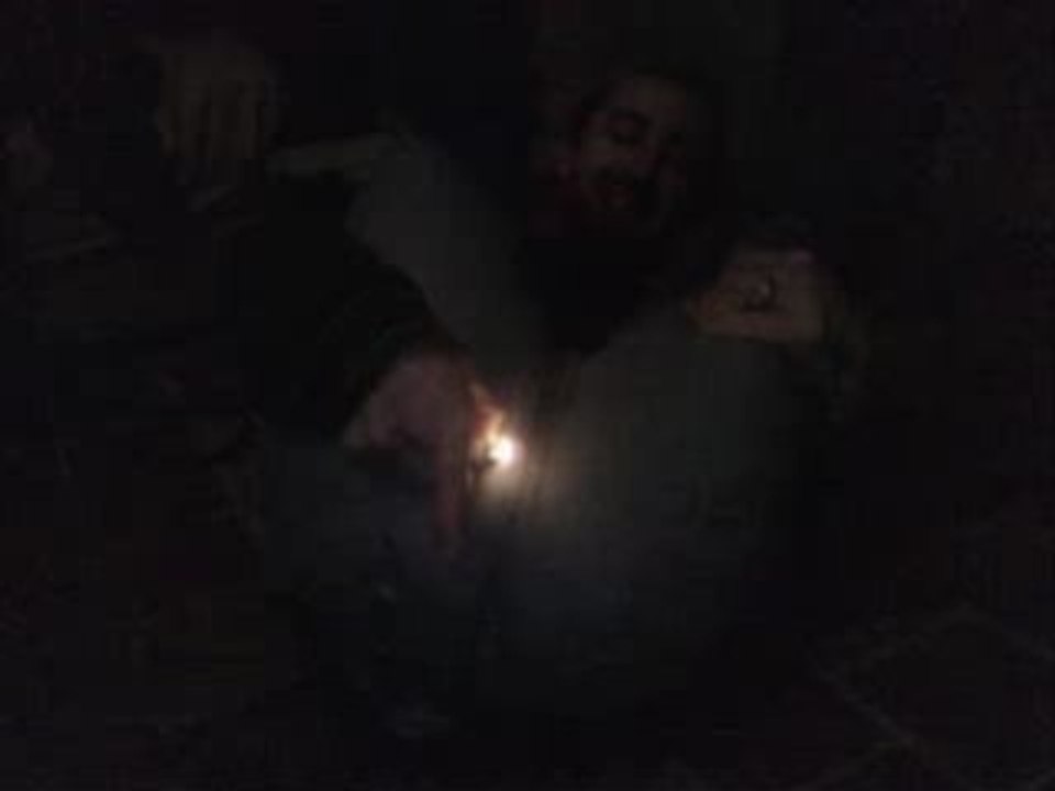 Polo fait des pets flamme (2)