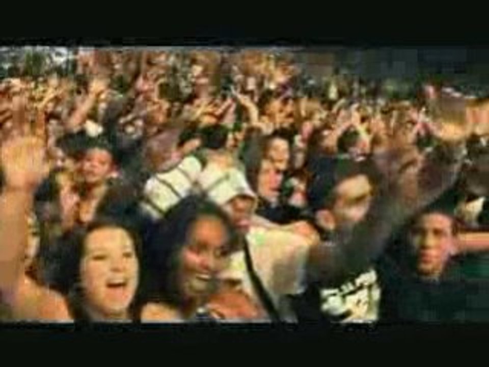 Soprano...Halla halla (live)