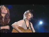 Taylor Swift & Miley Cyrus - Fithteen (Live)