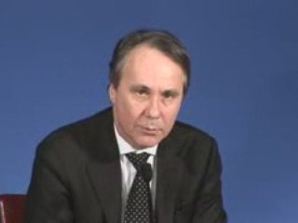 L'UMP rencontre les syndicats