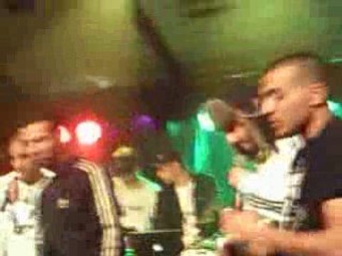 premiere partie du concert de medine a clermont : daluz