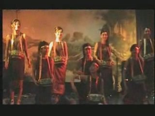Asia Dragon Fire - danse du printemps (Chieu Len Ban Thuong)