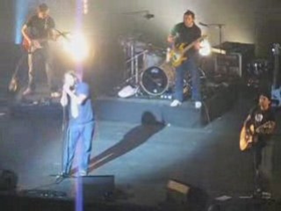 Droit Devant par les Cowboys Fringants à l'Arena de Genève