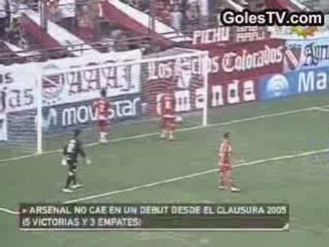 Argentinos Juniors 0-2 Arsenal (Goles de Leguizamón y Yacuzz