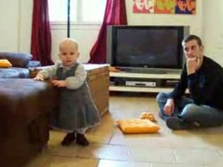 nina marche encore et toujours