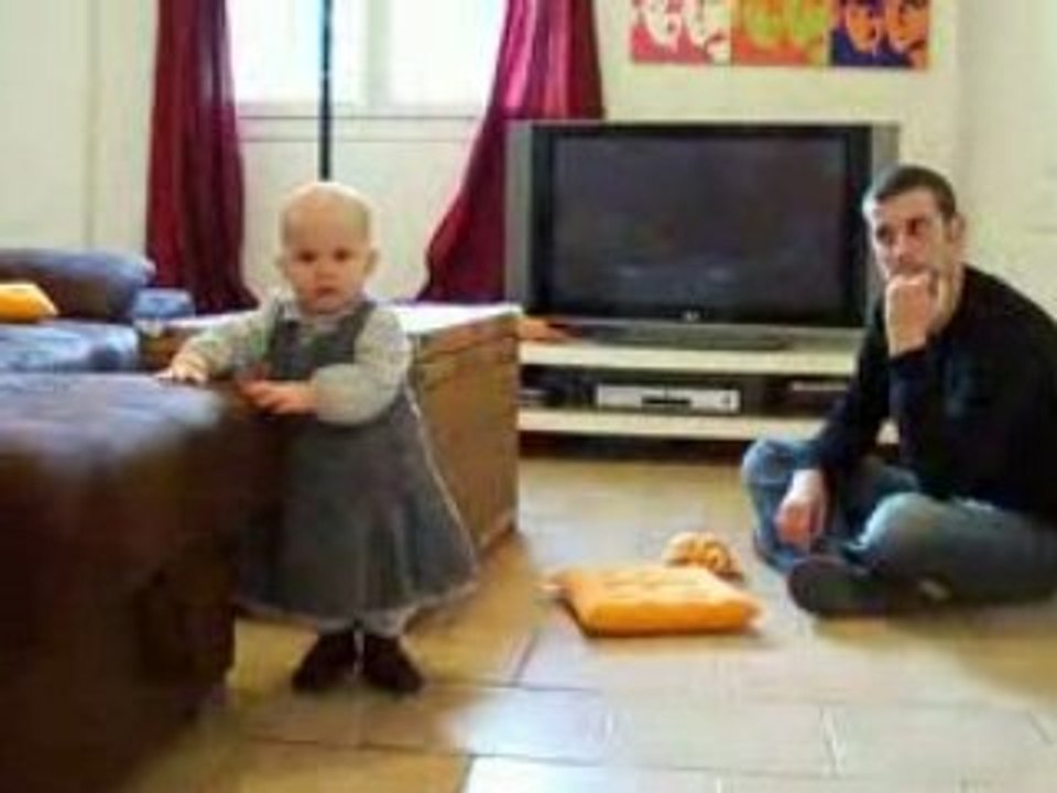 nina marche encore et toujours