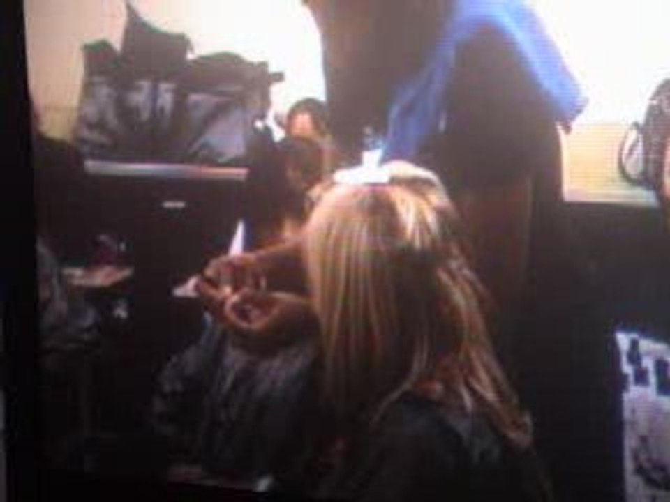 Fusion Hair Extensions With Residue Removal