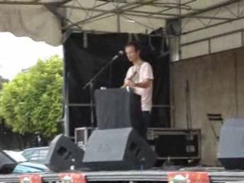 j veux qu'on baise sur ma tombe Saez