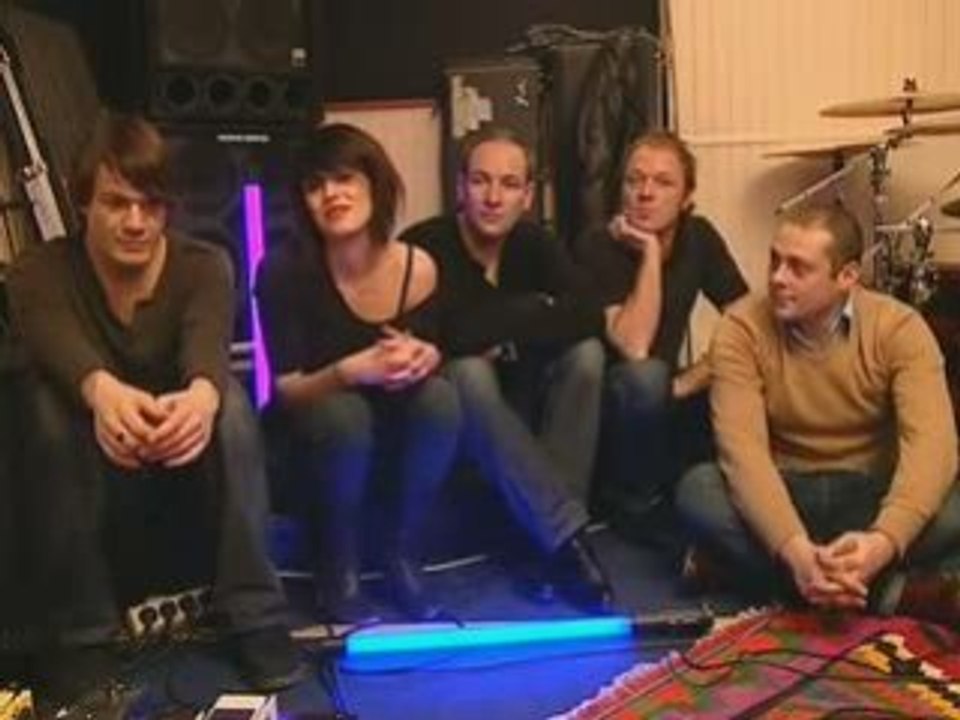 Reportage du Six' (9/02/2009) - Superbus