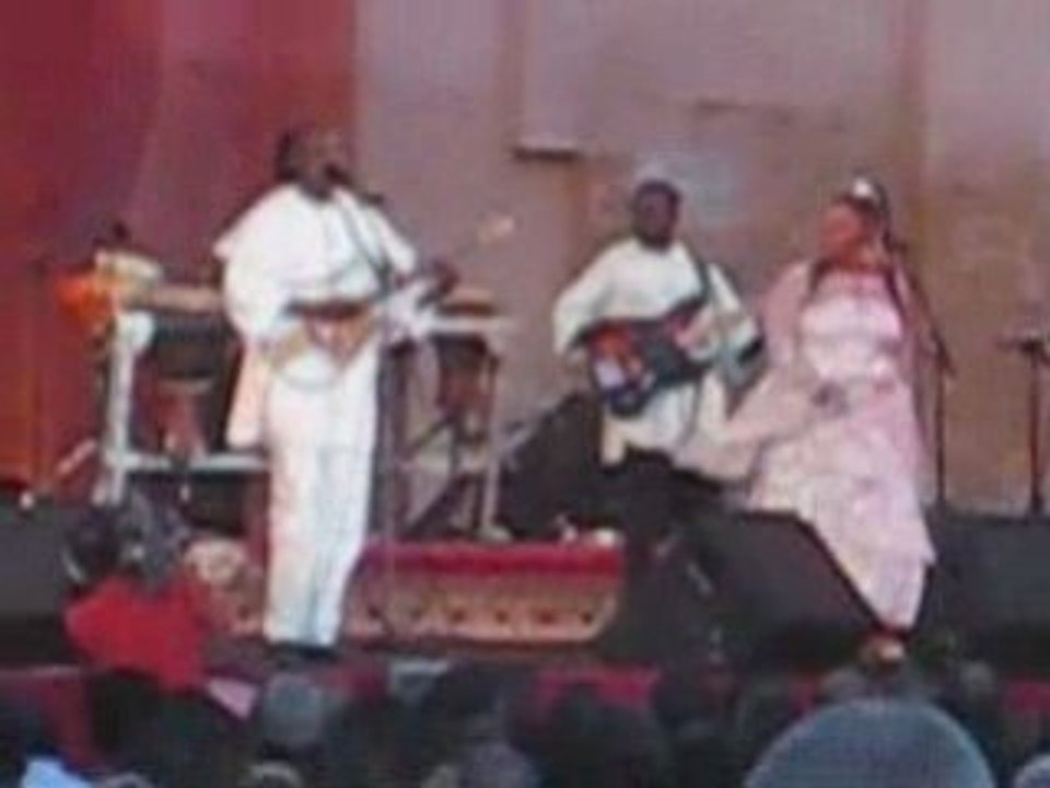 Ismaël Lô - Le Jola (Festival Musiques sacrées de Fes 2008)