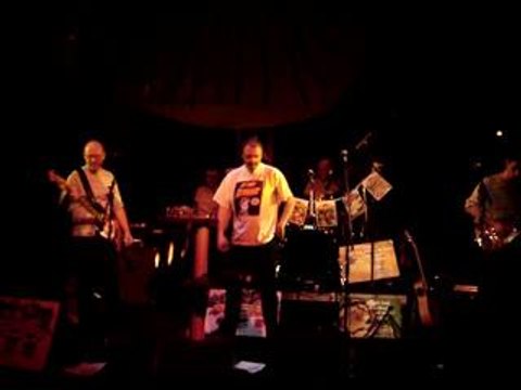 Edouard Nenez - Les punks de 40 ans