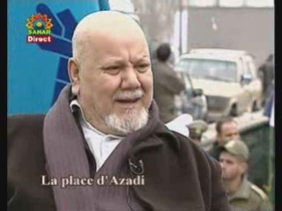 Téhéran, place Azadi - Yahia Gouasmi  (Centre Zahra)