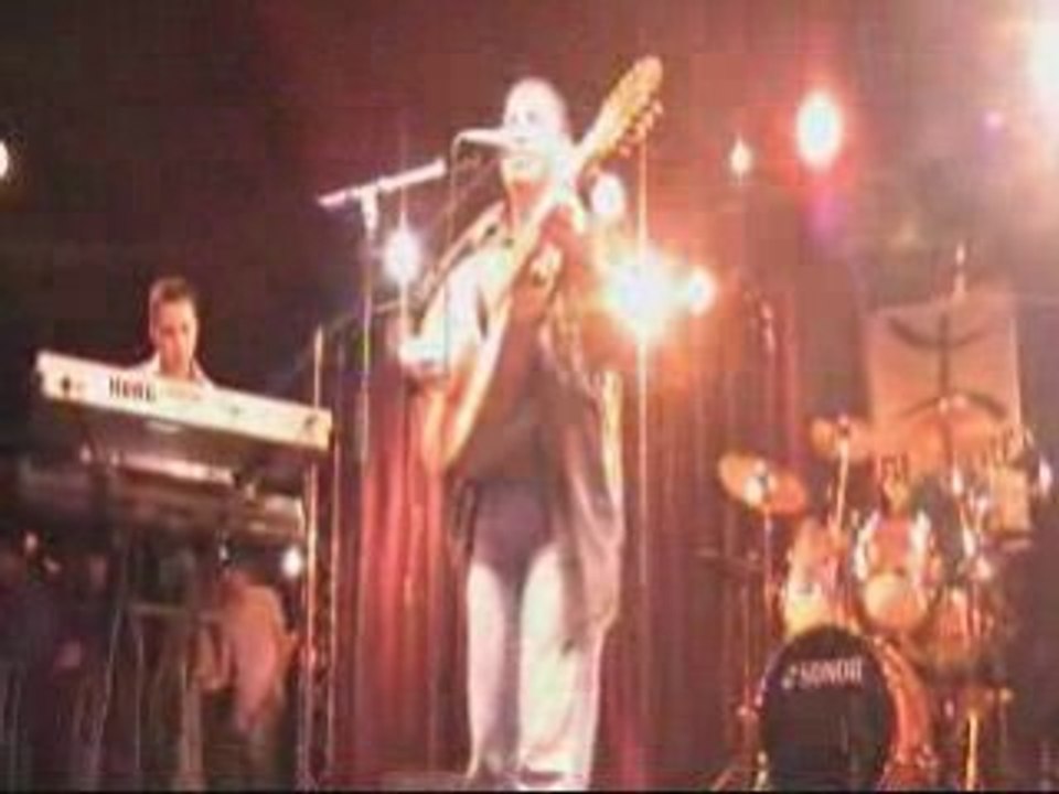 DAHAK AU CABARET SAUVAGE