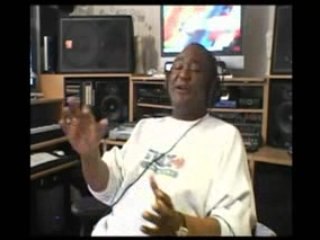 Morning Coffee: Superbowl Picks, Hot Female Commentors