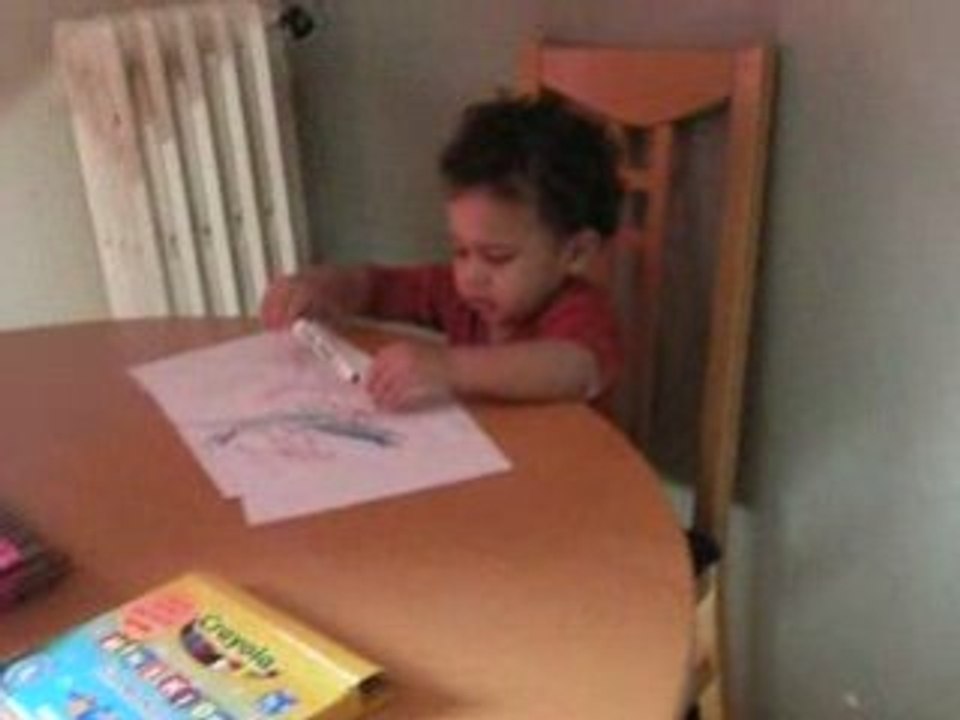 Noa dessine