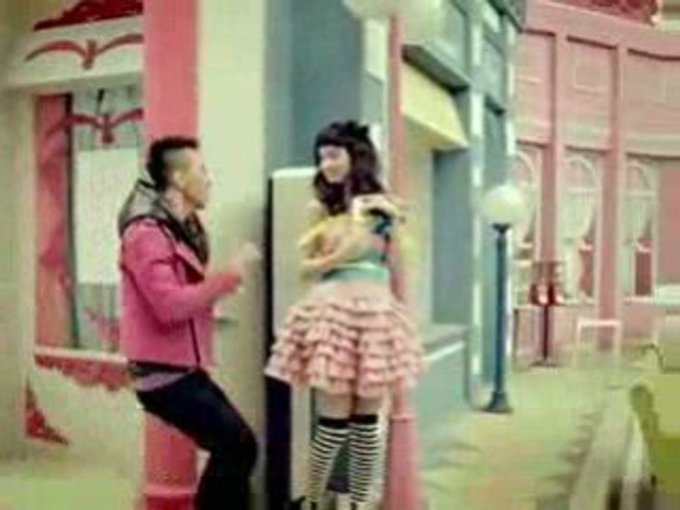 Big Bang, Kim Tae Hee - LG CYON CF Ice Cream 2