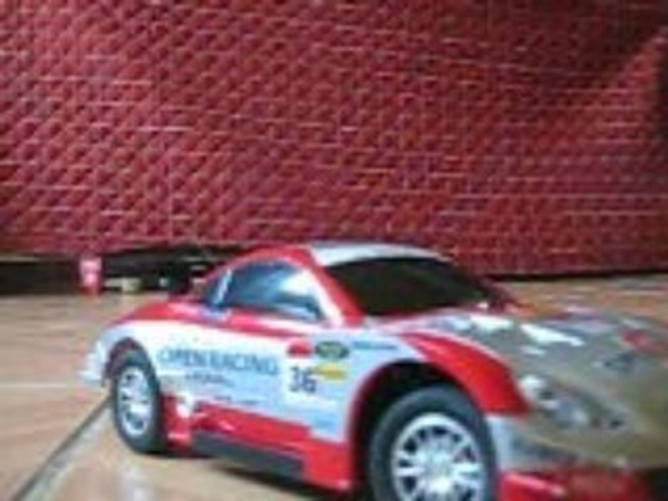 auto a control remoto