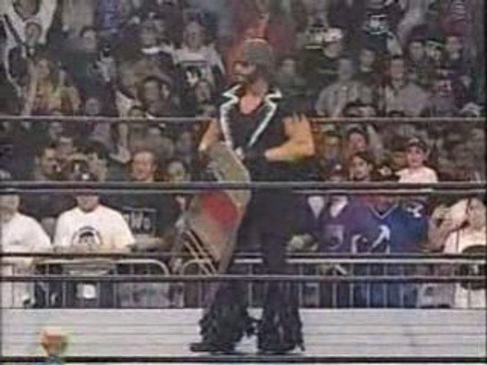 Randy Savage takes over WCW Nitro