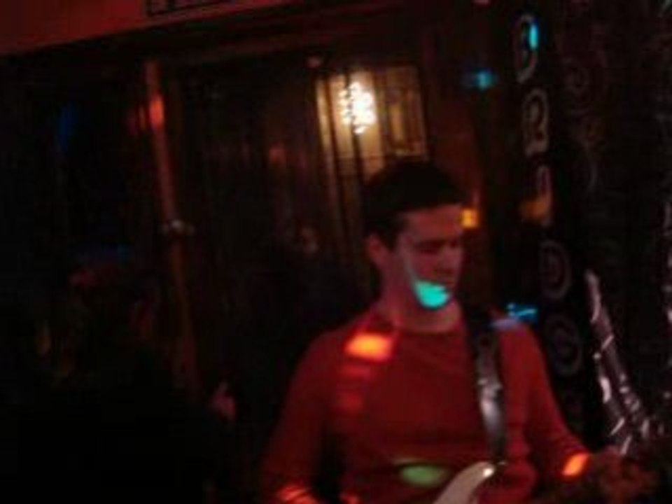 LES STRONGLES, SCENE OUVERTE AU BRIDGE Café Concert