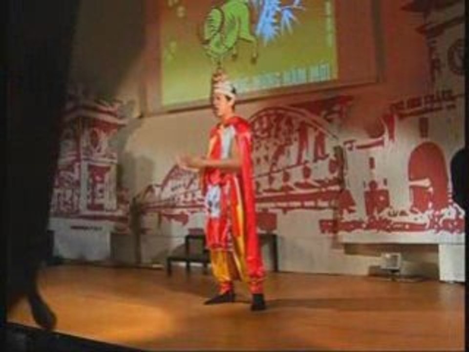 DongMauLacHong